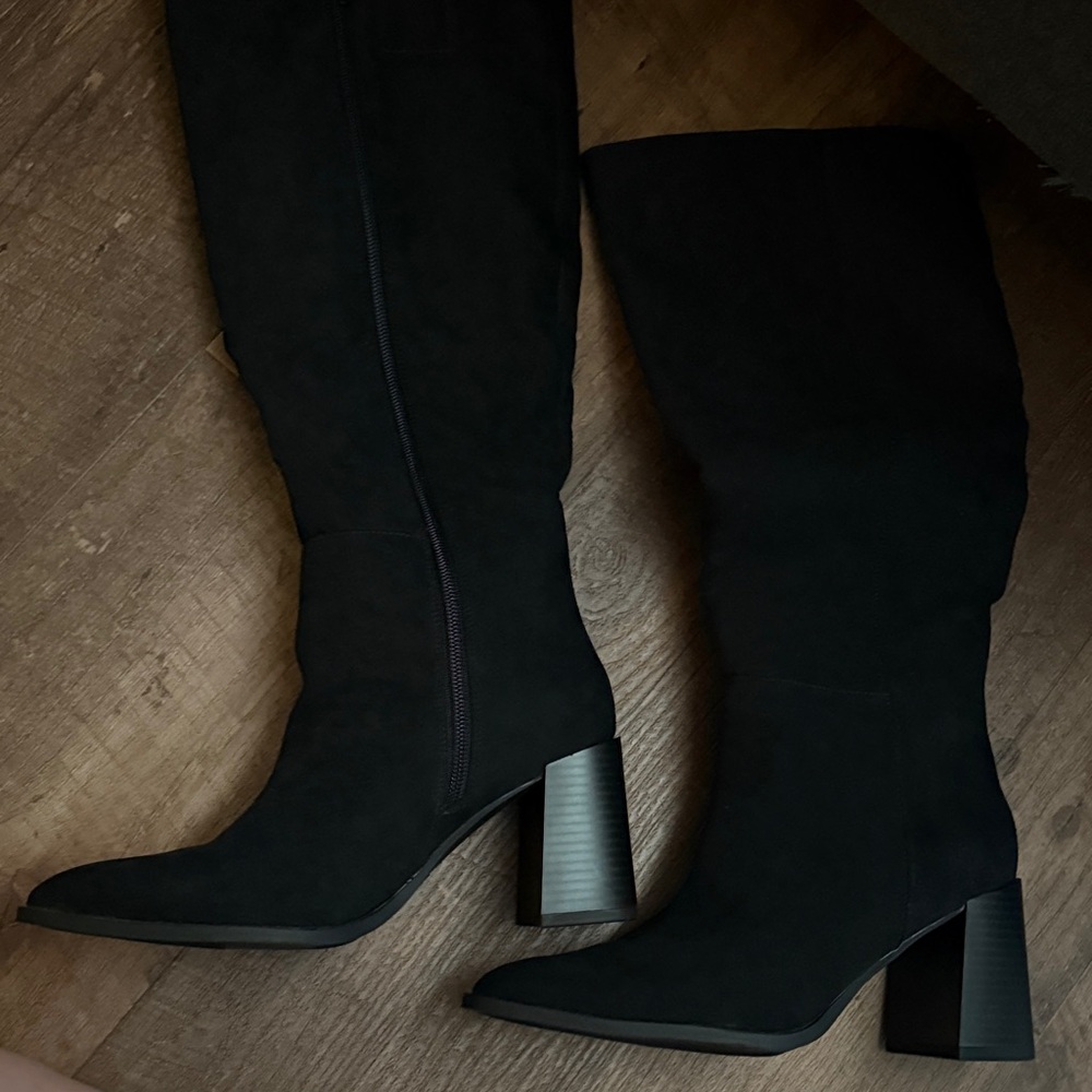 Black Over the Knee Boots - Picture 2 of 4